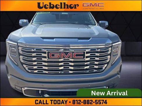 Used 2025 GMC Sierra 1500 Denali w/ Denali Reserve Package image 11