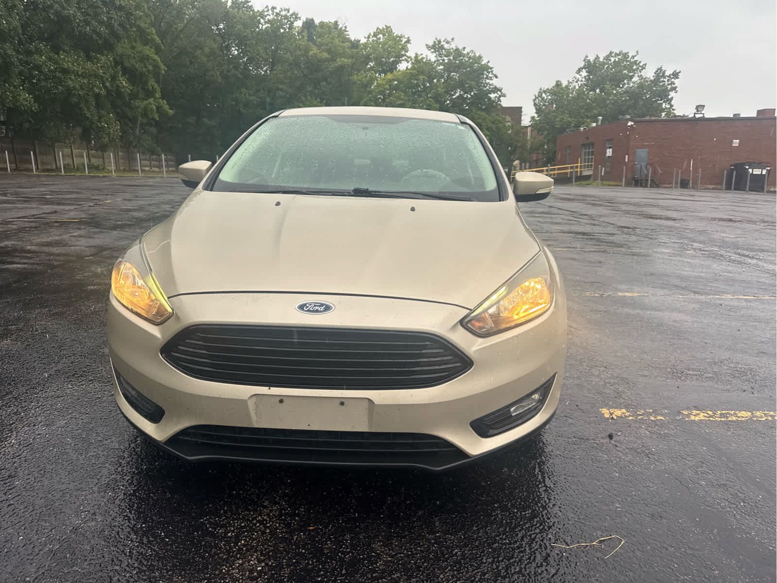 Used 2017 Ford Focus SE FWD image 5