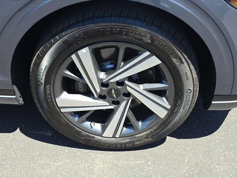 Used 2026 Genesis GV70 3.5T Sport Advanced AWD/4WD image 9