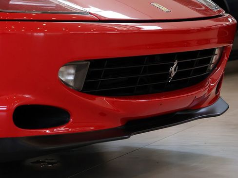 Used 1998 Ferrari 550 Maranello image 15