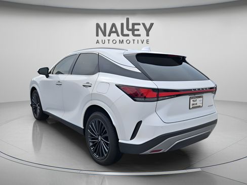 Used 2025 Lexus RX 350 Premium w/ Convenience Package FWD image 3
