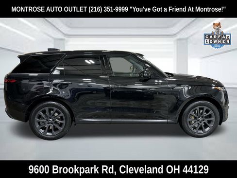 Used 2024 Land Rover Range Rover Sport SE AWD/4WD image 7