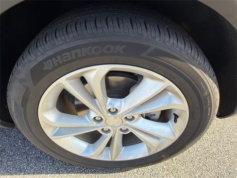 Used 2023 Buick Encore GX Preferred w/ Cold Weather Comfort Package image 12