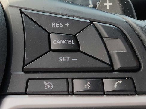 Used 2022 Nissan Altima 2.0 SR image 22