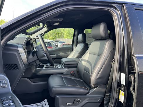 New 2025 Ford F150 Lariat w/ Equipment Group 502A High image 16