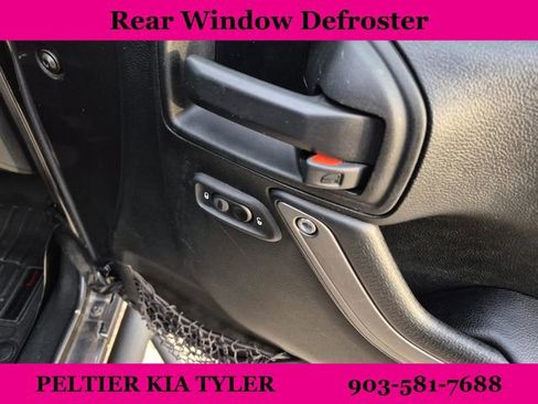 Used 2017 Jeep Wrangler Unlimited Sport w/ Quick Order Package 24S AWD/4WD image 16