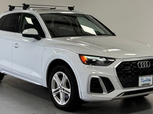 Used 2021 Audi Q5 e Premium Plus w/ Premium Plus Package AWD/4WD image 6