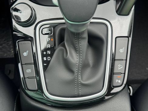 New 2026 Kia Seltos EX FWD image 25