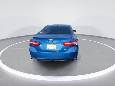 Used 2019 Toyota Camry SE image 7