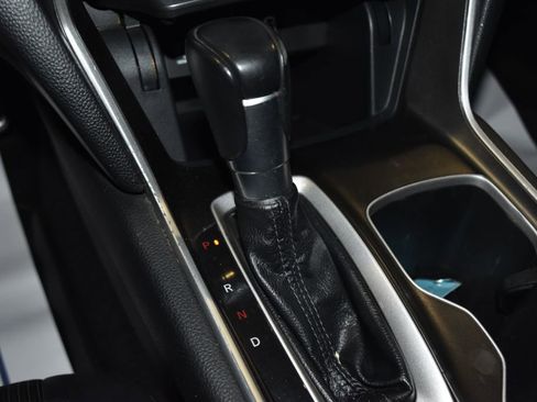 Used 2018 Honda Accord Sport image 16