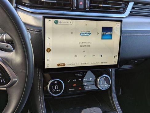 Used 2024 Jaguar F-PACE R-Dynamic S image 17