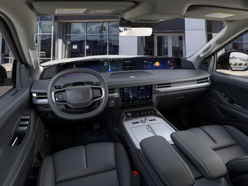 New 2026 Lincoln Navigator Reserve AWD/4WD image 34