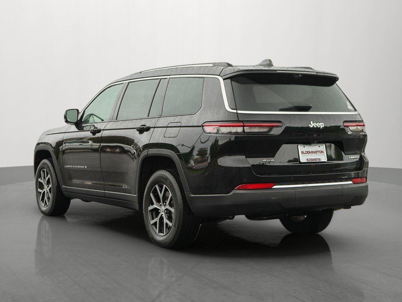 Used 2023 Jeep Grand Cherokee L Limited w/ Luxury Tech Group II AWD/4WD image 5