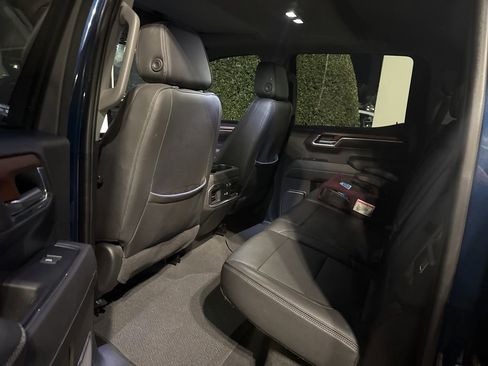 Used 2023 GMC Sierra 1500 Denali w/ Denali Reserve Package image 7