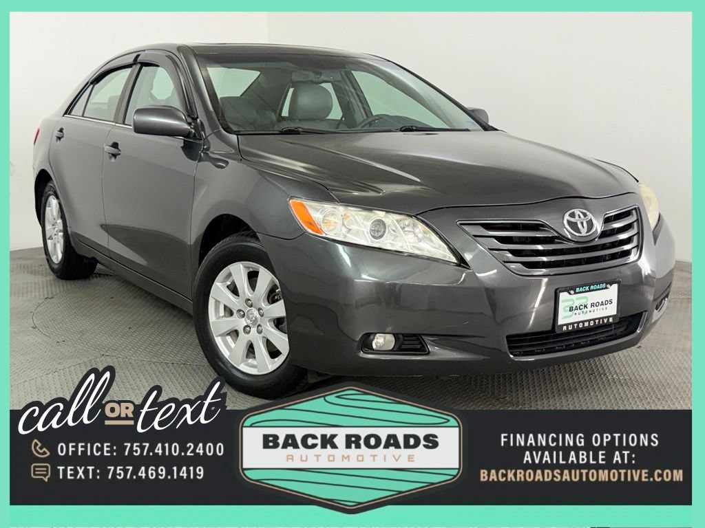 Used 2009 Toyota Camry SE FWD image 1