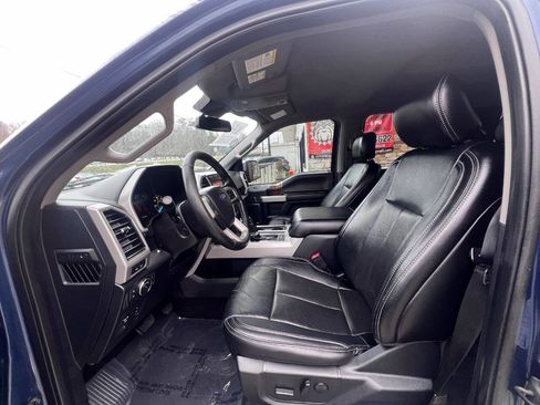 Used 2019 Ford F150 Lariat w/ Equipment Group 502A Luxury image 15