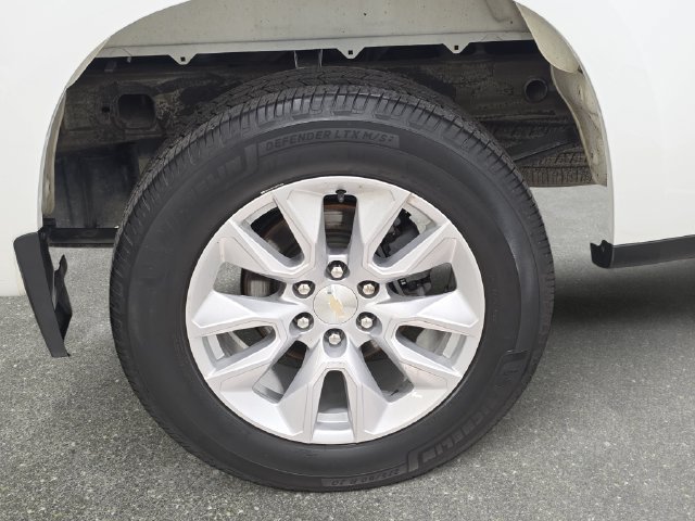 Used 2022 Chevrolet Silverado 1500 Custom AWD/4WD image 32