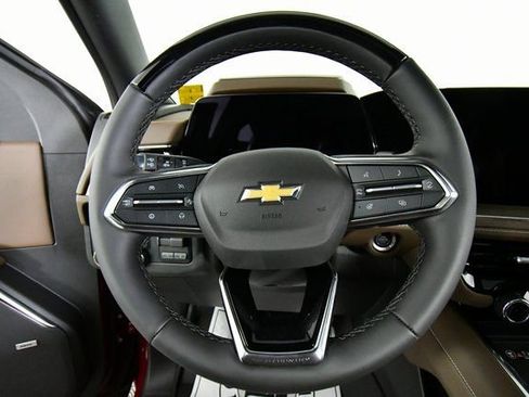 New 2026 Chevrolet Suburban High Country image 2