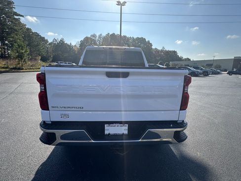 Used 2021 Chevrolet Silverado 1500 LT w/ Convenience Package II AWD/4WD image 6
