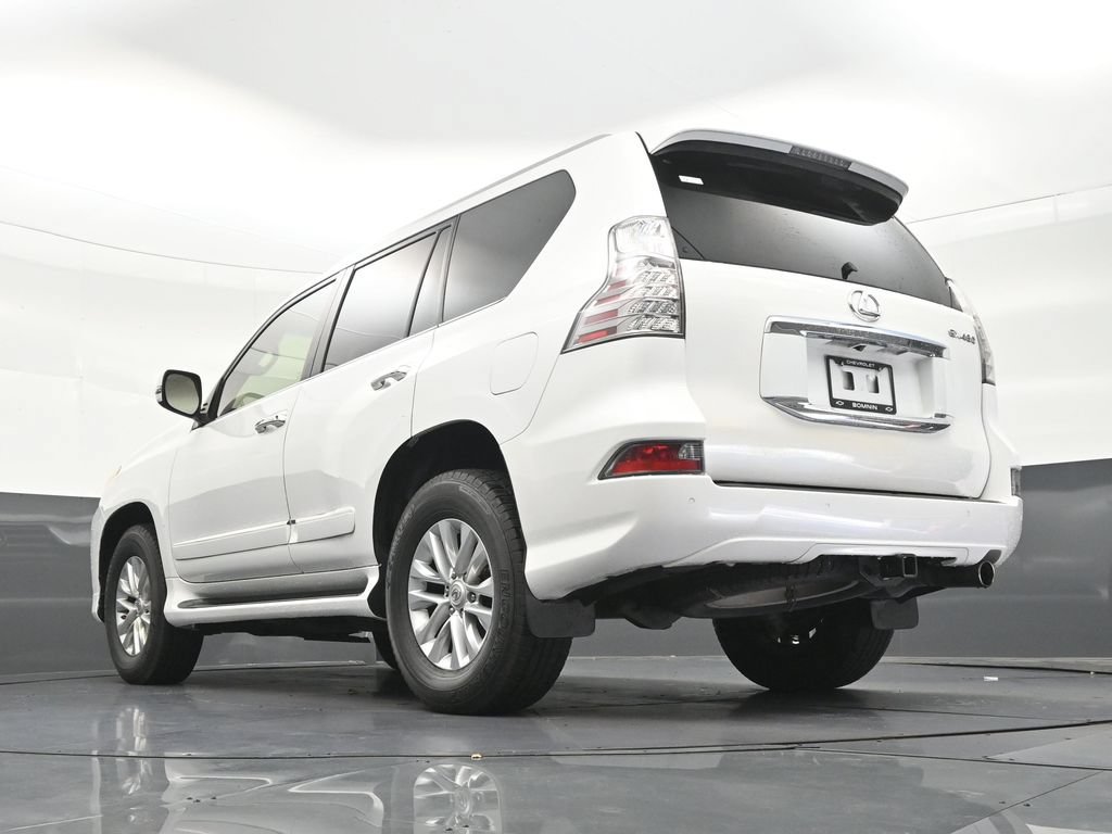 Used 2015 Lexus GX 460 w/ Premium Package AWD/4WD image 25