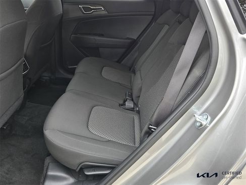 Certified 2025 Kia Sportage LX image 12
