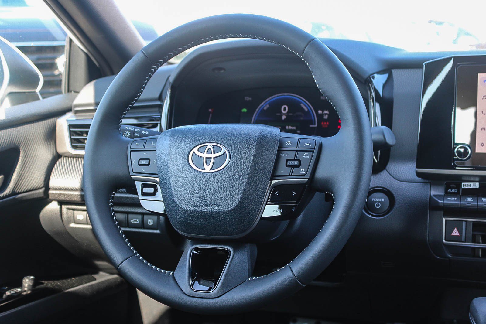 New 2026 Toyota Camry SE FWD image 18