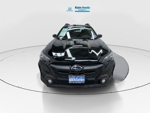 Used 2023 Subaru Outback image 5