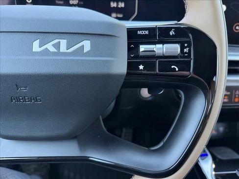New 2026 Kia Sorento SX Prestige AWD/4WD image 24