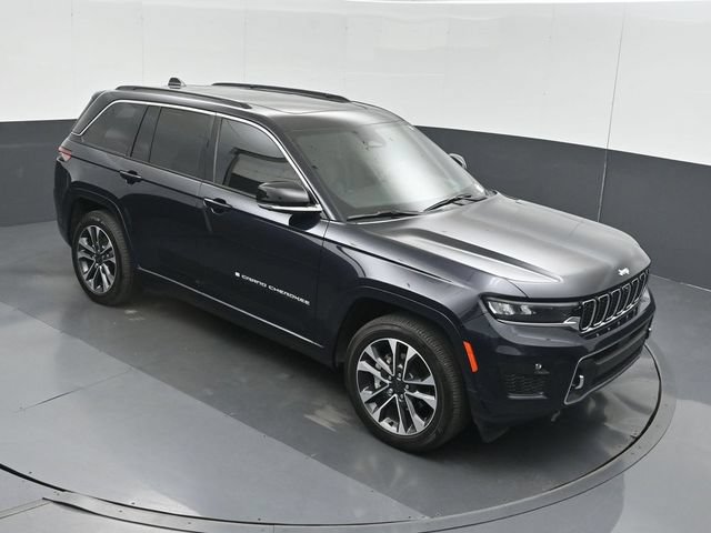 Used 2024 Jeep Grand Cherokee Overland w/ Adv Protech Group III AWD/4WD image 35