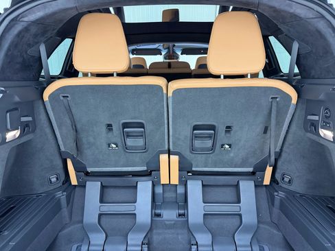 Used 2026 Lucid Gravity Dream image 27