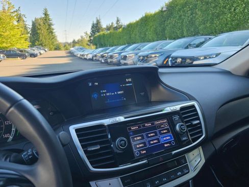 Used 2014 Honda Accord EX-L image 29