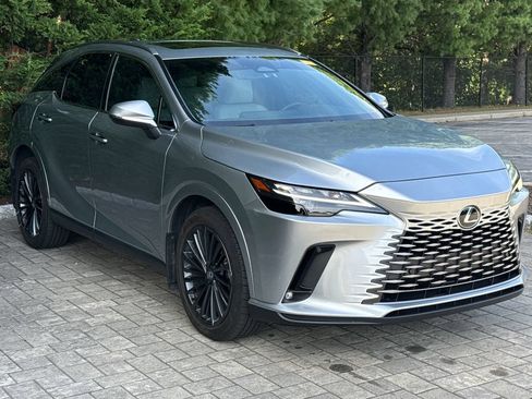 Used 2024 Lexus RX 350 Premium w/ Accessory Package (Z1) AWD/4WD image 3