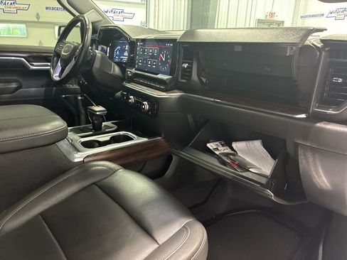 Used 2023 GMC Sierra 1500 SLT w/ SLT Convenience Package AWD/4WD image 60