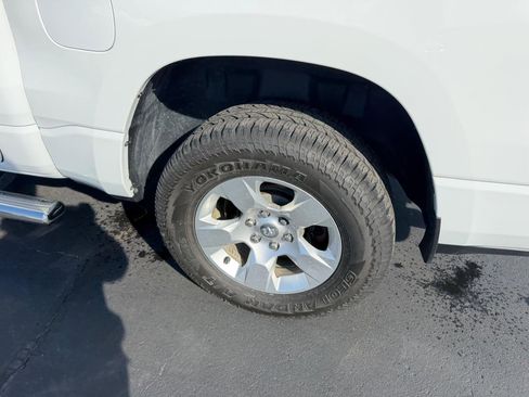 Used 2020 RAM 1500 Big Horn image 6