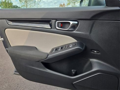 Used 2022 Honda Civic EX image 22