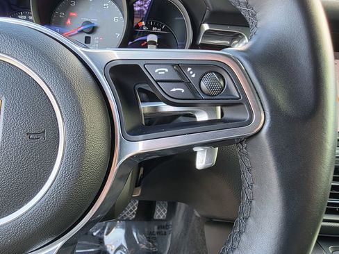 Used 2020 Porsche Macan S image 29