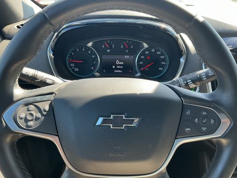 Used 2023 Chevrolet Traverse LT w/ Midnight/Sport Edition AWD/4WD image 8
