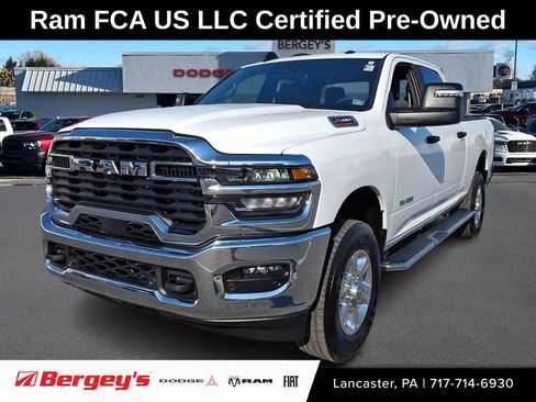 Used 2025 RAM 2500 Big Horn AWD/4WD image 1