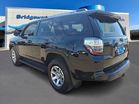 Used 2016 Toyota 4Runner Trail Premium w/ Four Season Floor Mat Package image 4