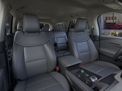 New 2026 Ford Explorer Active w/ Active Comfort Package AWD/4WD image 10