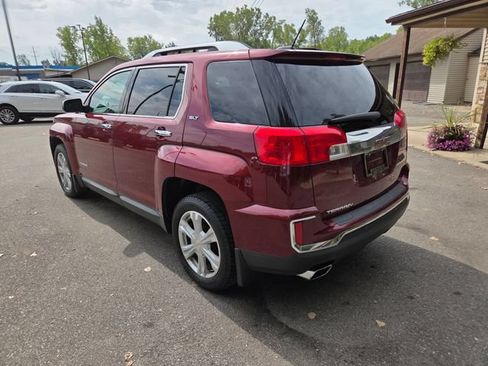 Used 2017 GMC Terrain SLT w/ Open Road Package FWD image 4