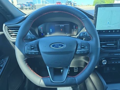 Certified 2024 Ford Escape ST-Line w/ Tech Pack #1 AWD/4WD image 16