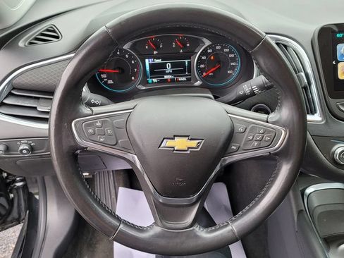 Used 2018 Chevrolet Malibu LT FWD image 20