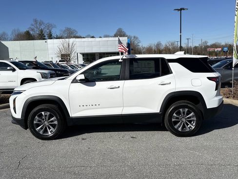 New 2026 Chevrolet Equinox LT image 5