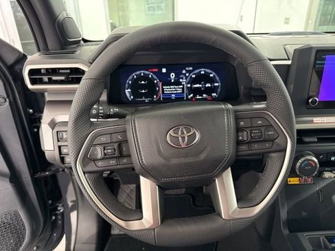 New 2025 Toyota Tacoma TRD Off-Road image 25