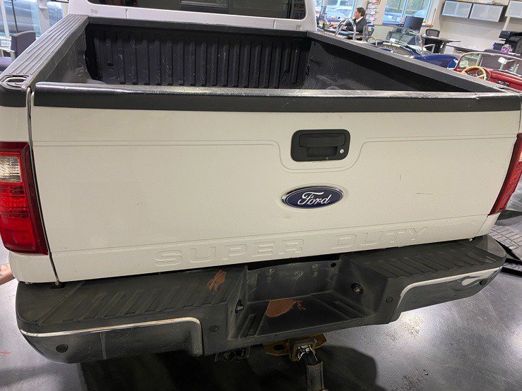 Used 2014 Ford F250 XLT w/ XLT Premium Package AWD/4WD image 5