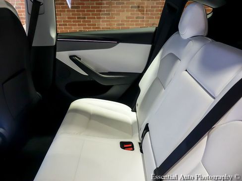 Used 2026 Tesla Model Y 2WD image 20