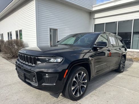 Used 2023 Jeep Grand Cherokee L Overland w/ Luxury Tech Group IV image 5