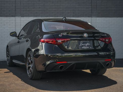 Used 2020 Alfa Romeo Giulia Ti Sport w/ Quick Order Package 22S Sport AWD/4WD image 7