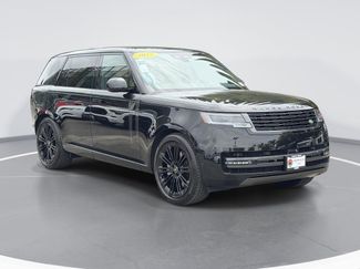 Used 2025 Land Rover Range Rover Long Wheelbase SE AWD/4WD video 1